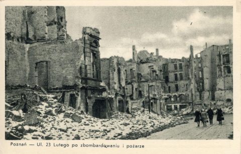 Poznań 1945  na fotografiach  Zbigniewa Zielonackiego – pocztówka 12 z 67