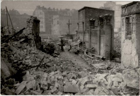 Poznań 1945  na fotografiach  Zbigniewa Zielonackiego – pocztówka 63 z 67