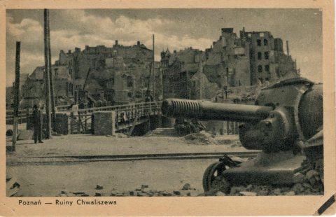 Poznań 1945  na fotografiach  Zbigniewa Zielonackiego – pocztówka 65 z 67
